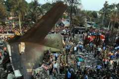 30 Juni 2015: Pesawat Hercules C-130 jatuh di Medan, 113 penumpang tewas